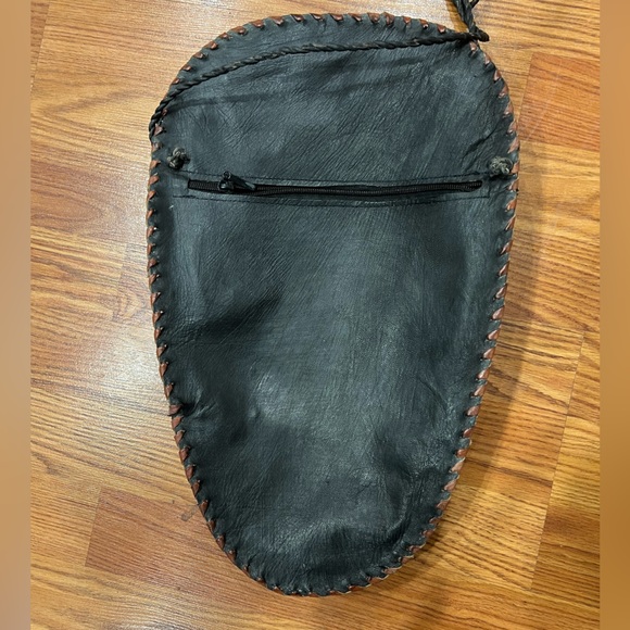 Handbag or Art - Picture 5 of 6